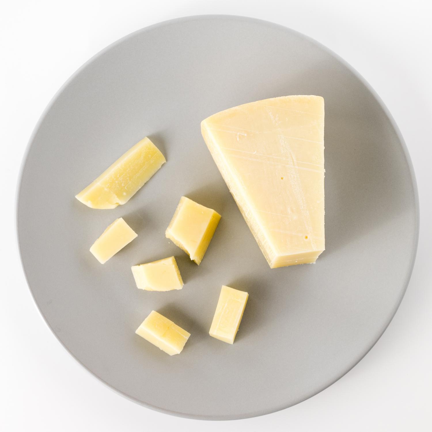Cheese Jugas  